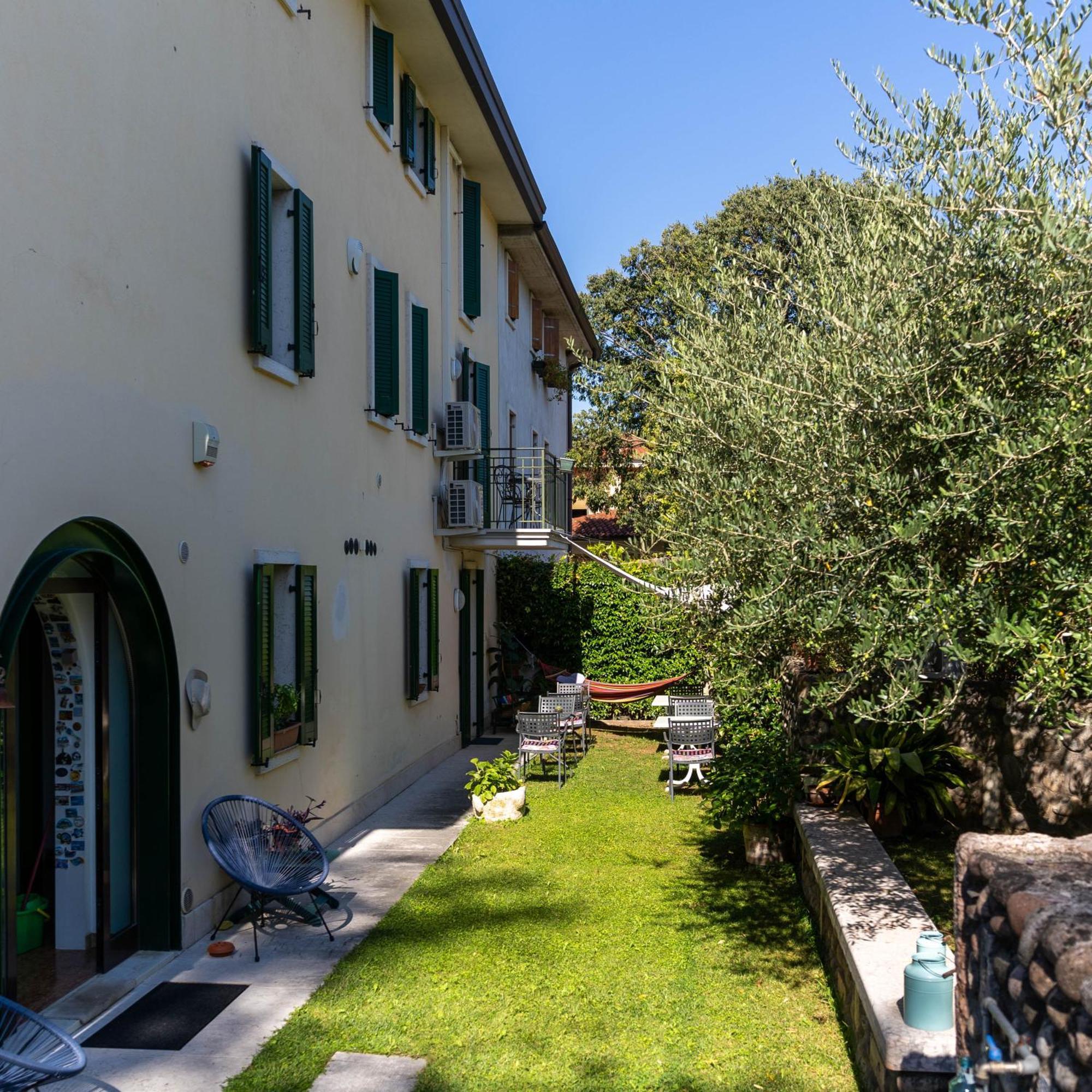 A Casa Di Tom Bed & Breakfast ซานตัมบรอโจ ดิ วัลโปลีเชลลา ภายนอก รูปภาพ