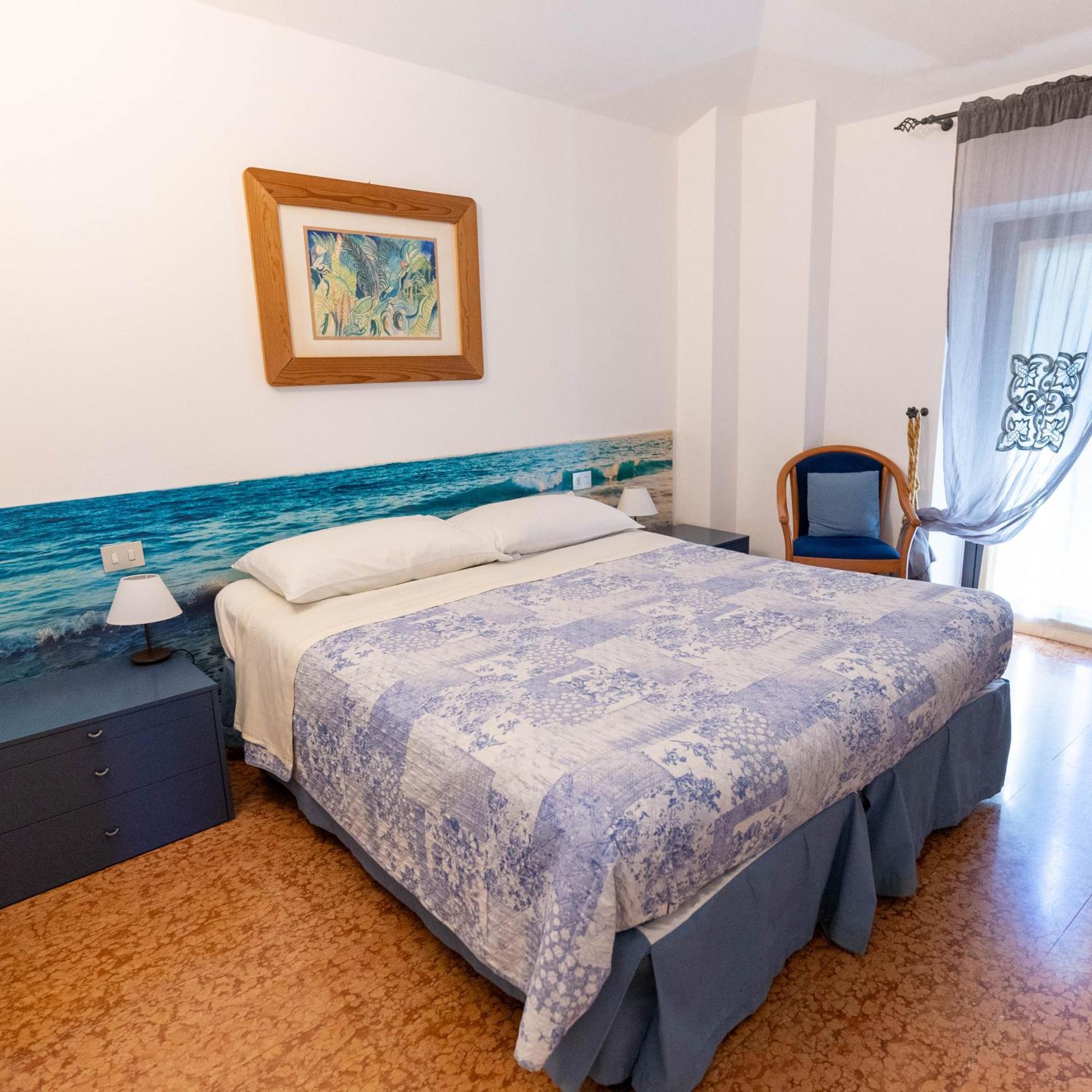 A Casa Di Tom Bed & Breakfast ซานตัมบรอโจ ดิ วัลโปลีเชลลา ภายนอก รูปภาพ