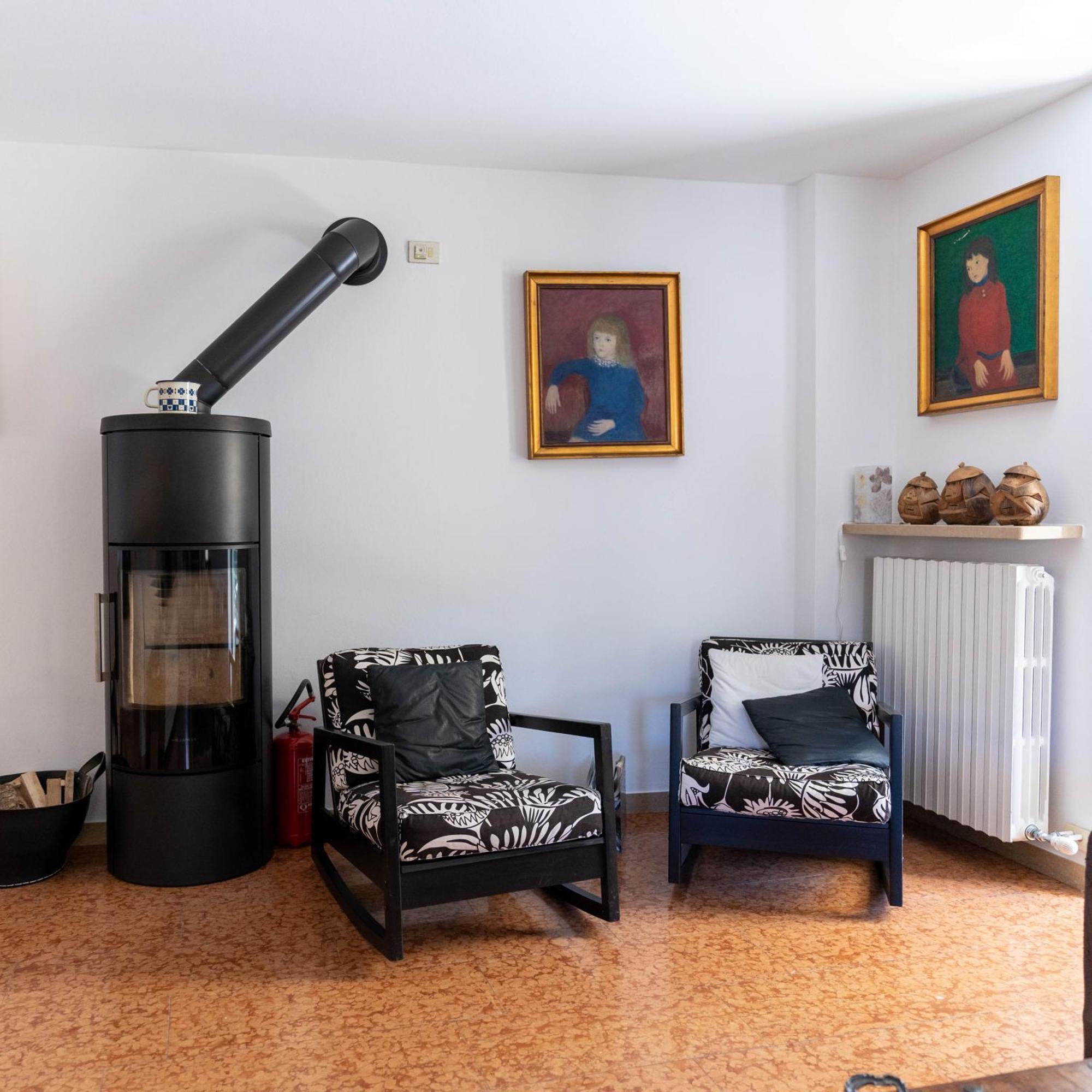 A Casa Di Tom Bed & Breakfast ซานตัมบรอโจ ดิ วัลโปลีเชลลา ภายนอก รูปภาพ